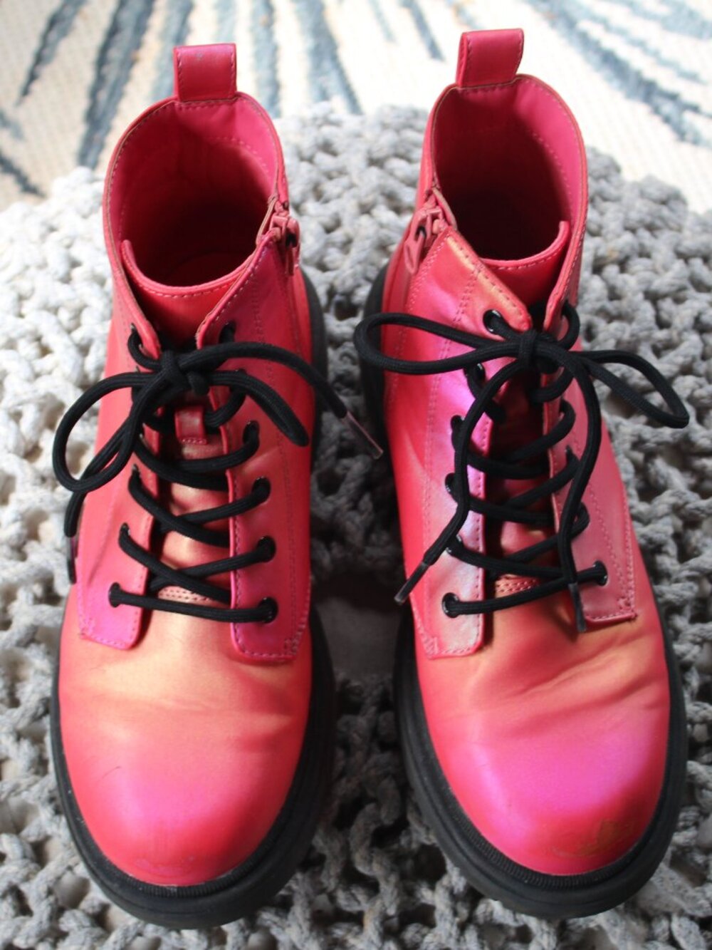 art class Pink Metallic Combat Moto Punk Boots Lug Sole Super CUTE - Women SZ 5